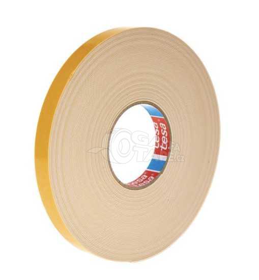Oboustranná PE pěnová páska Tesa 4957 Tesafix 19mm, návin 25m